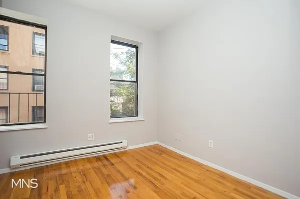 Rented by MNS Marketing | media 15