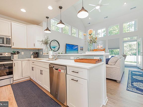 4th image of 29227 Shady Creek Ln Unit 28