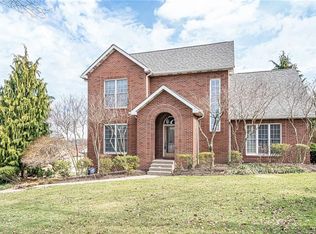 322 Cobblestone Cir, Mc Kees Rocks, PA 15136