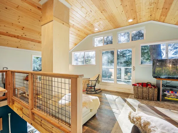 798 Blue Canyon Rd, Emigrant Gap, CA 95715