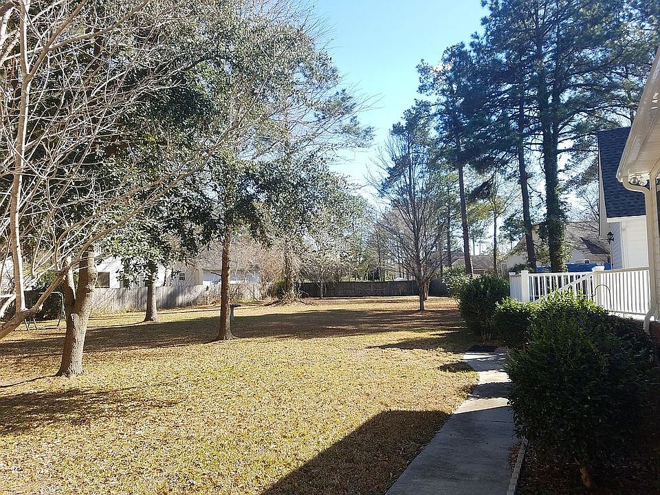 2nd image of 306 Fox Squirrel Run