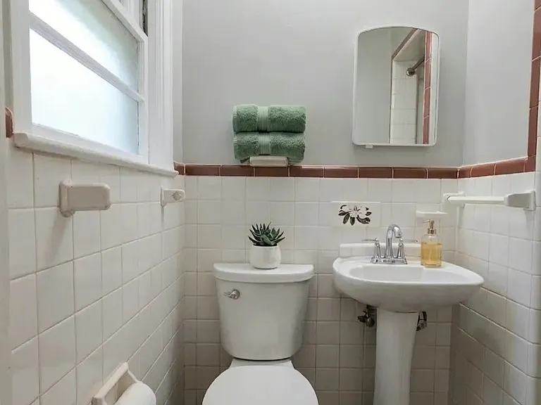 3739 Honeysuckle Ct — Photo 11