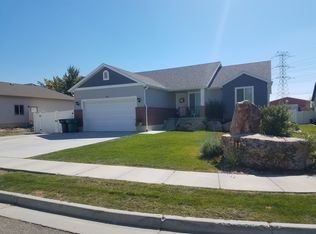 101 W 2400 S, Clearfield, UT 84015