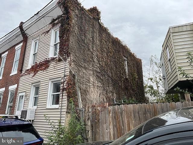2nd image of 2224 S Reese St