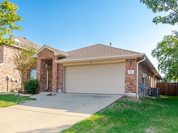 2nd image of 2011 Highland Dr