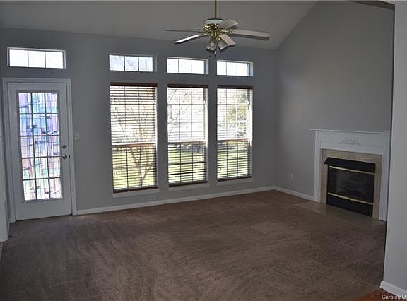 4th image of 13506 Warder Ct