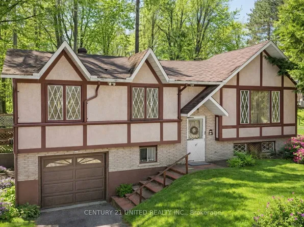 70 McFadden Rd, North Kawartha, ON K0L 1A0