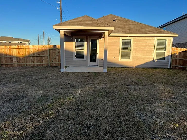 4527 Lally Brook Ct — Photo 11