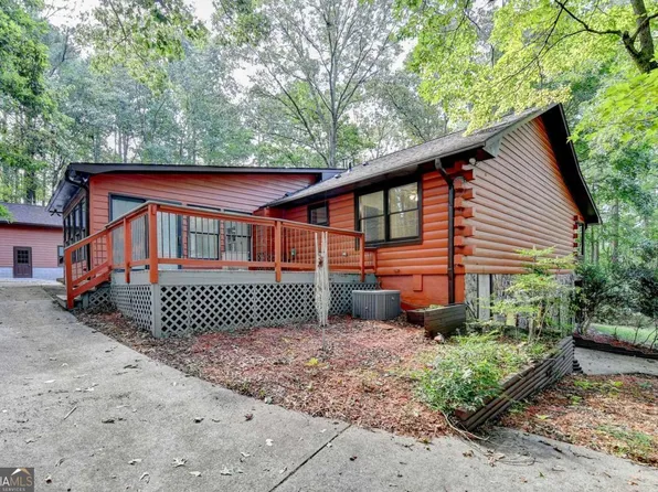 433 Four Seasons Ct, Dacula, GA 30019