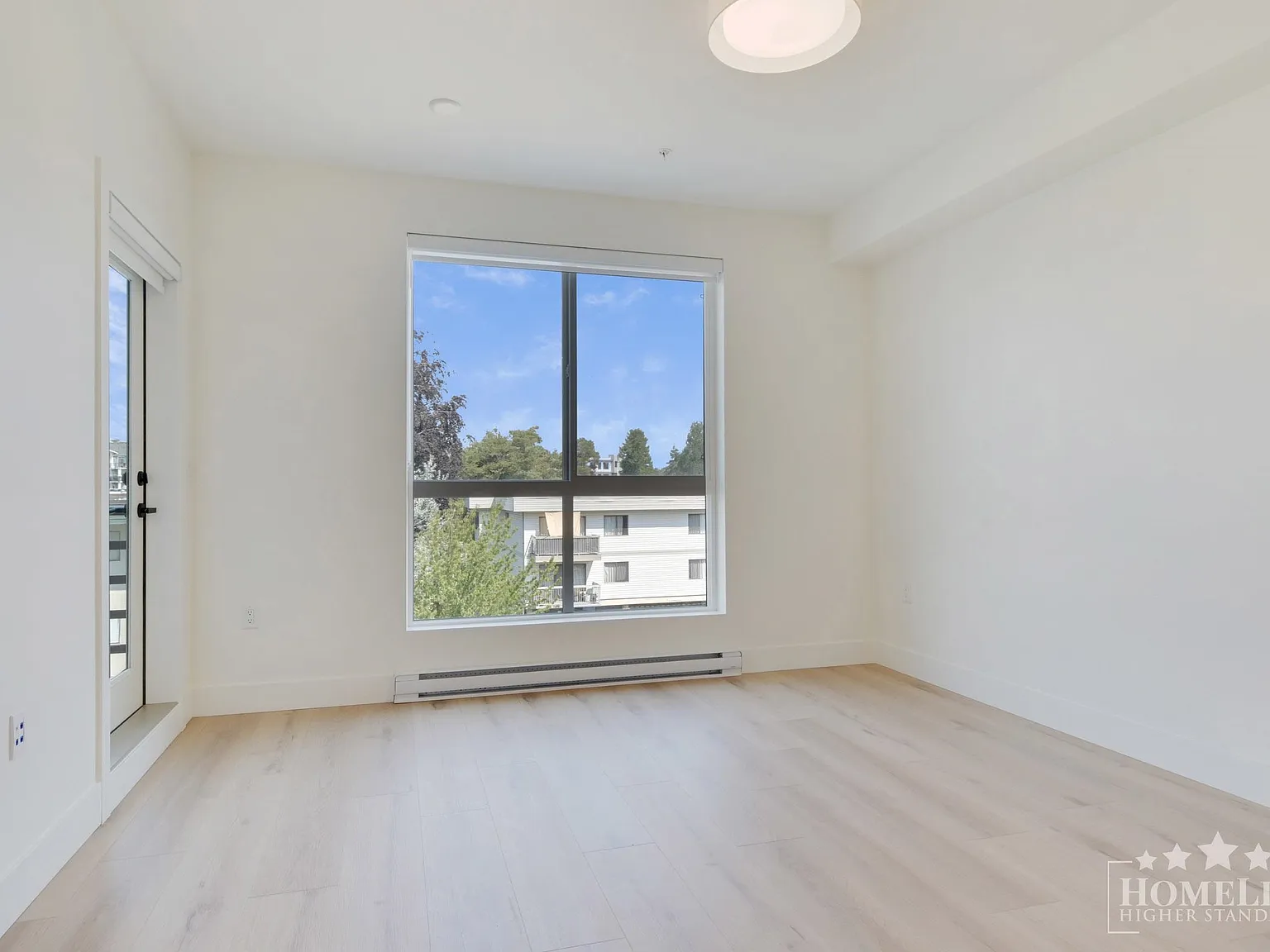 1 bed, 488 sqft, $1,975 — Photo 3