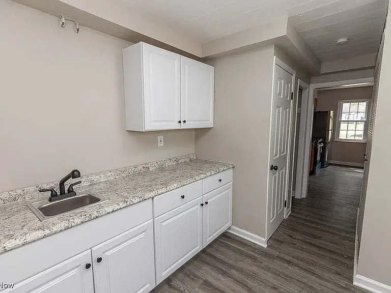3987 Lancaster Rd — Photo 10