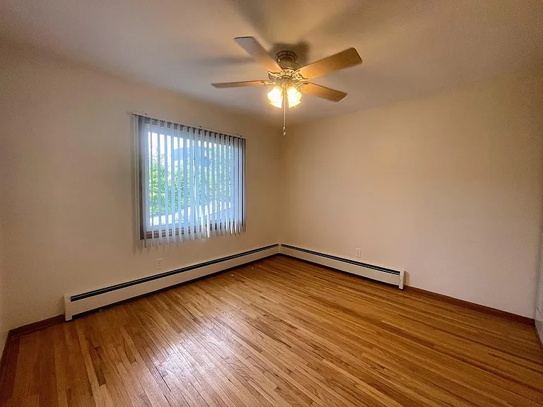 425 University Ave SE #307 — Photo 9