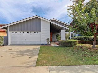 20052 Big Bend Ln, Huntington Beach, CA 92646