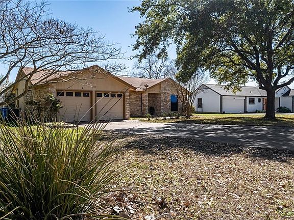2nd image of 2117 Maple Vista Dr