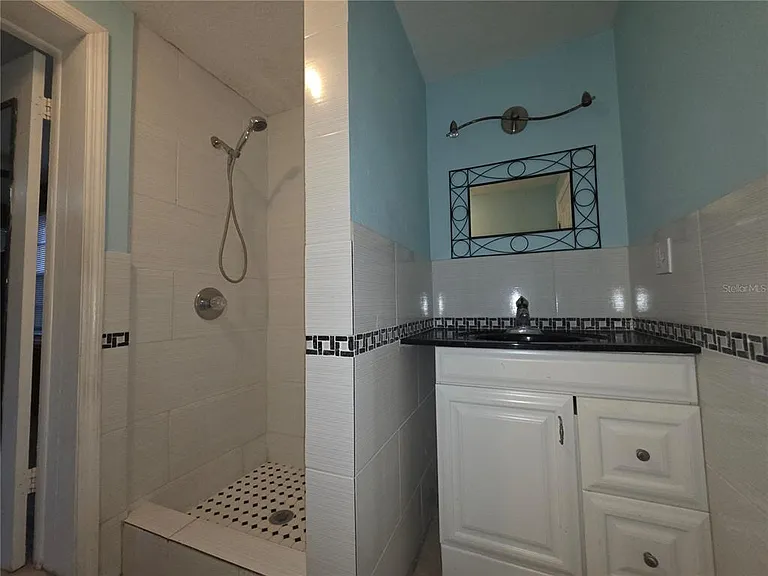 3431 Overland Dr — Photo 21