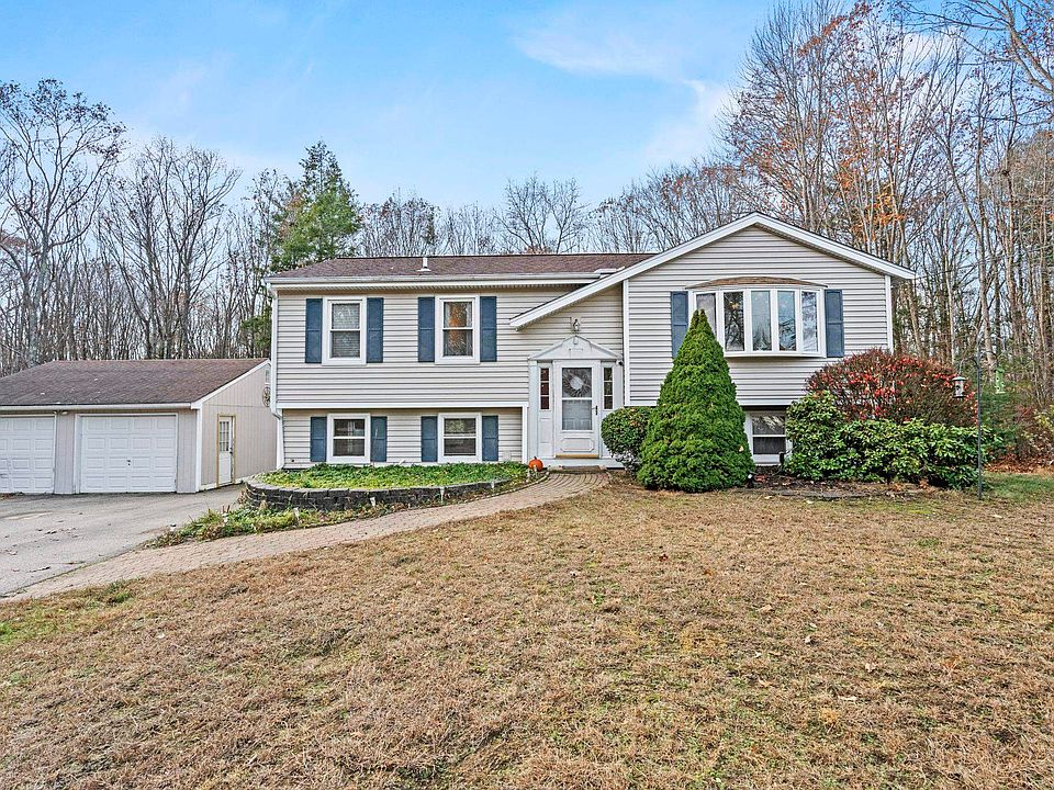 1st image of 4 Woodland Avenue