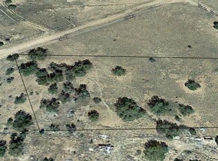 58872 N Tiza Ln, Seligman, AZ 86337