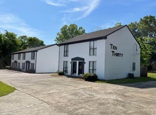 1030 N Montgomery St, Starkville, MS 39759