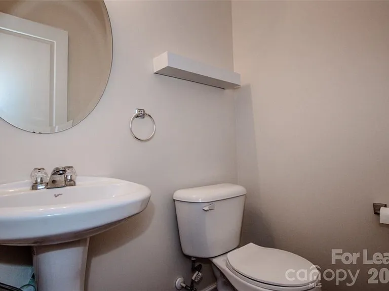 11133 Aprilia Ln — Photo 11