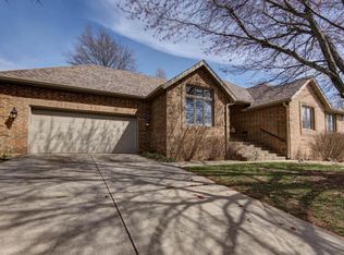 3971 E Eastmoor St, Springfield, MO 65809