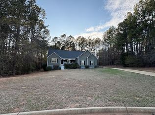 238 Grove Pointe Dr, Locust Grove, GA 30248