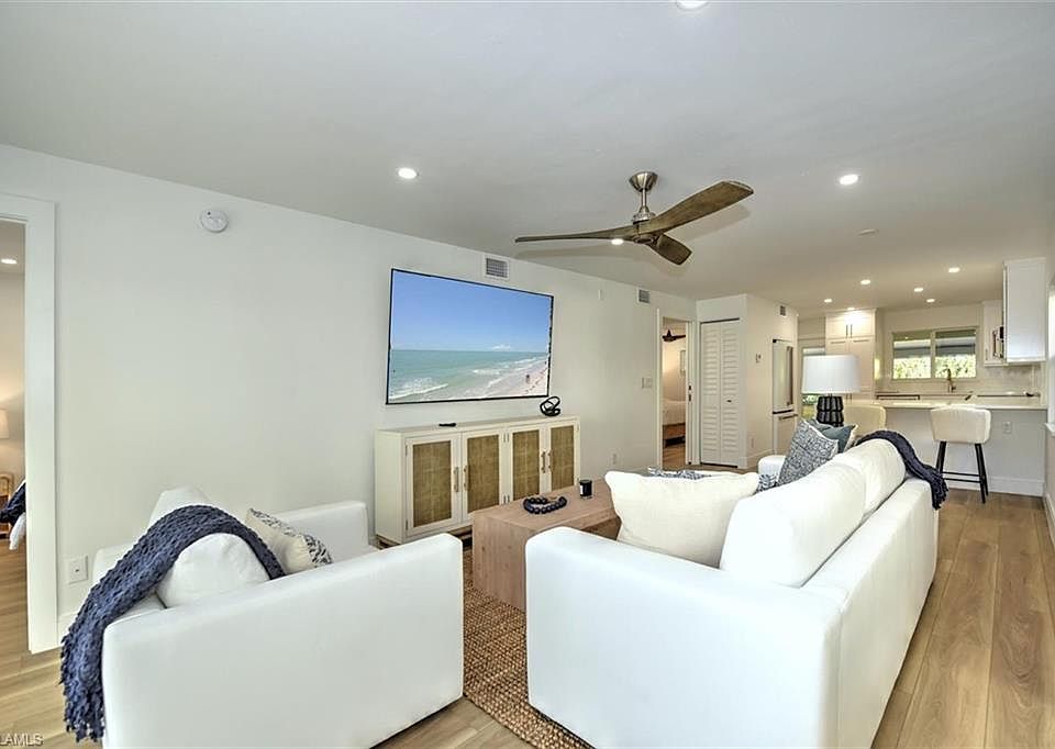 1st image of 1100 8th AVE S #106C