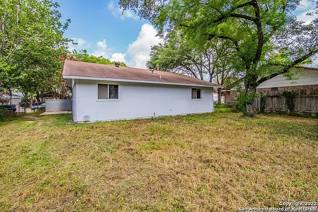 7430 Saddlewood St — Photo 19