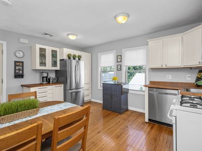 35 Austin St #3, Norwood, MA, 02062