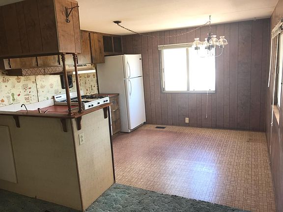 4th image of 11818 S Hunter Ave