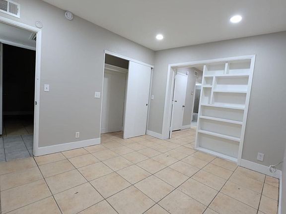 5th image of 317 N Lesueur APT B