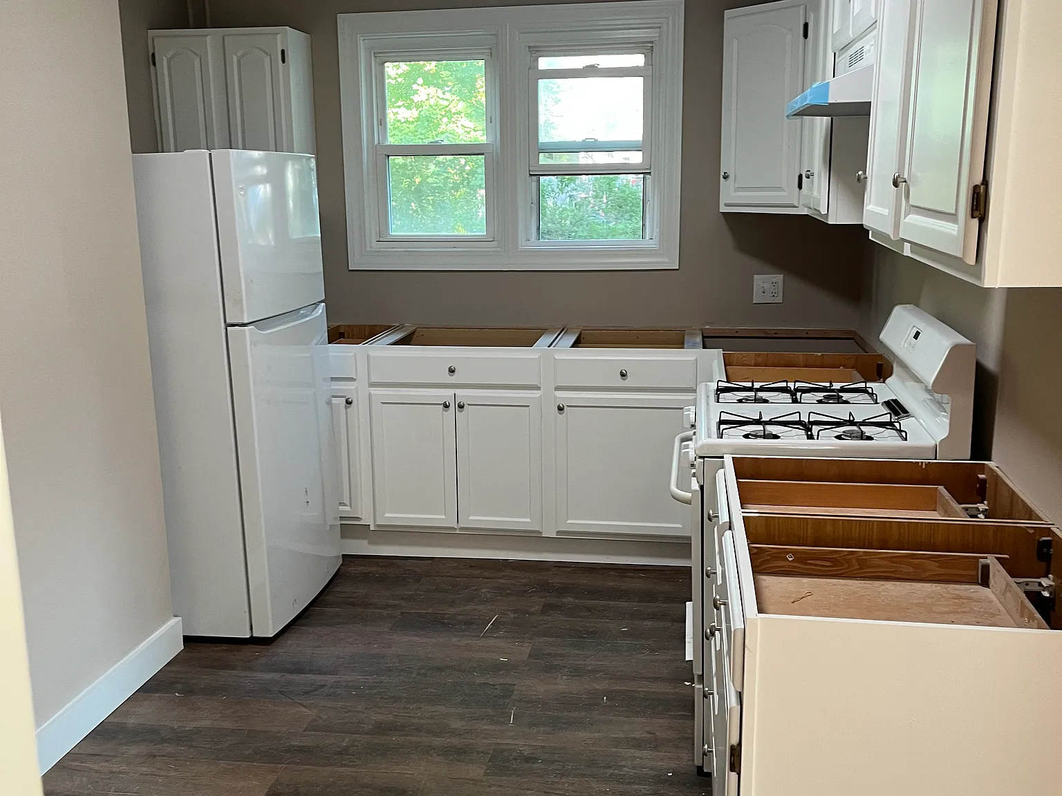 3 bed, $2,800 — Photo 2