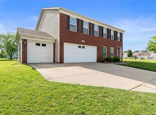 620 Sedgewick Ln, Greenfield, IN
