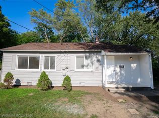 31776 Arenac Ct, Westland, MI 48186
