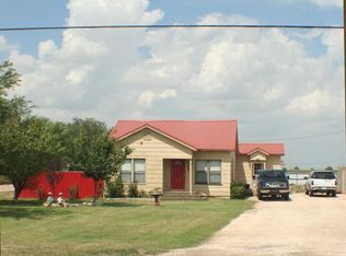 1101 E 34th St, Plainview, TX 79072