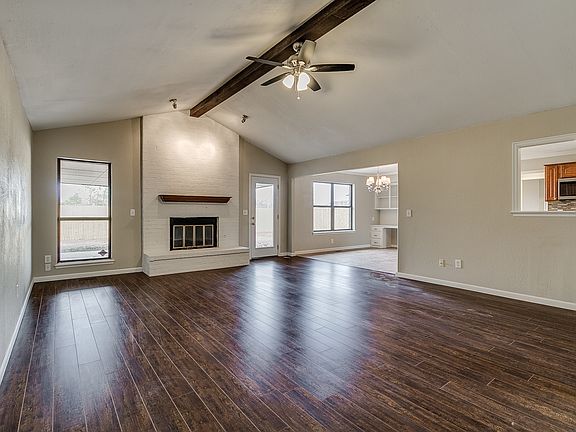 Large Main Living