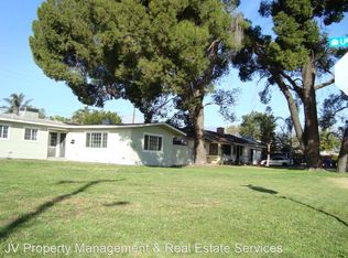 8288 Pepper Ave, Fontana, CA 92335