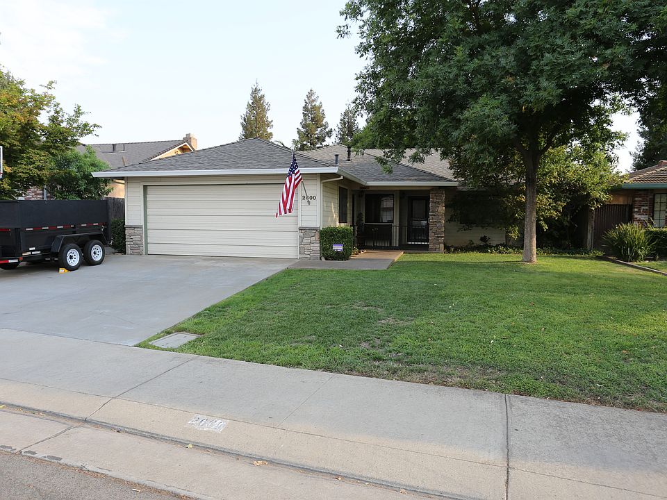 1st image of 2600 Bayberry Dr