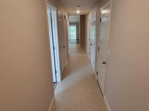 2nd image of 9318 N Robinhood Ave