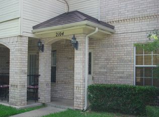 2104 Lakeforest Dr, Weatherford, TX 76087