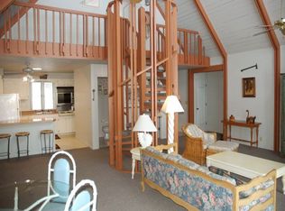 94 Ginger Cove Rd, Valley, NE 68064