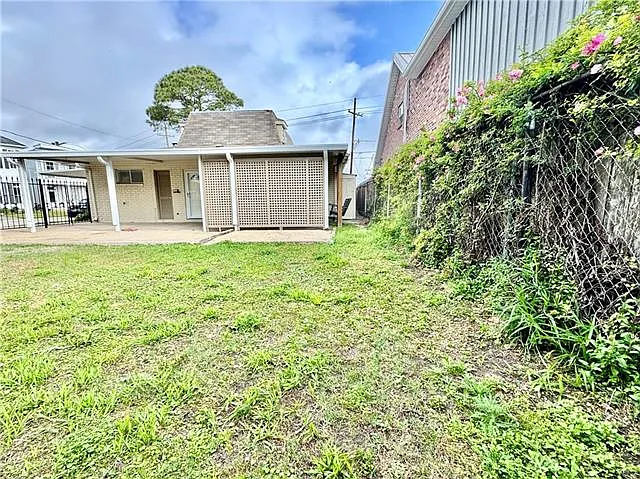 5116 Avron Blvd — Photo 38