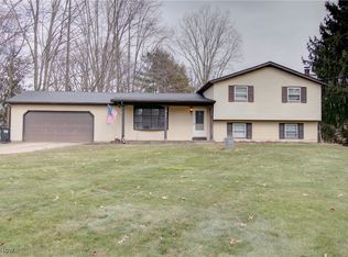 9602 Harrison Rd, Wakeman, OH 44889