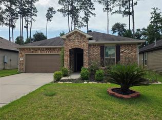 2103 Lost Timbers Dr, Conroe, TX 77304
