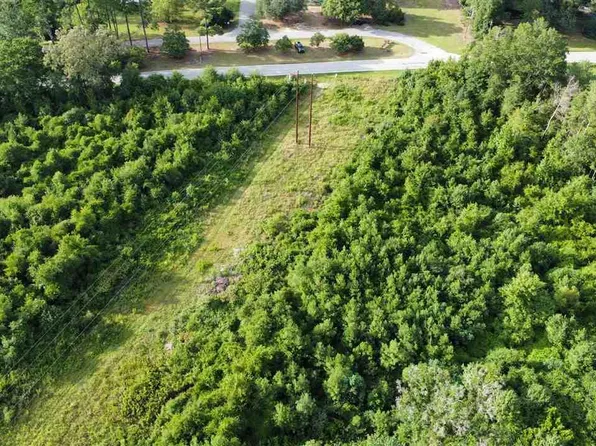 E Home Avenue East Carolina Ave, Hartsville, SC 29550