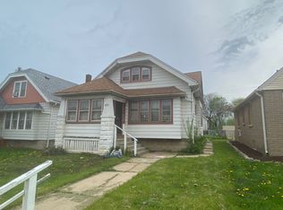 3856 N 27th St, Milwaukee, WI 53216