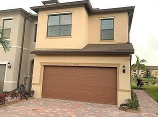 2792 Troubadour St, Palm Springs, FL 33406