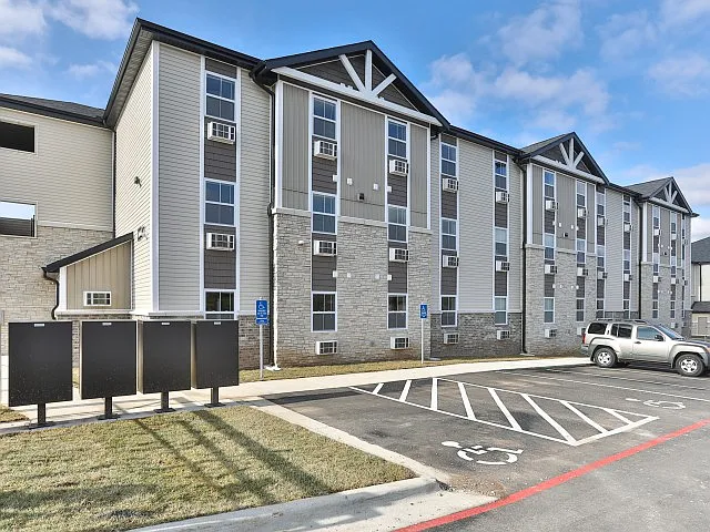 Northgate Apartments — Photo 14