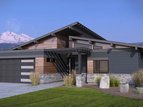 251 E Diamond Peak Ave, Sisters, OR 97759