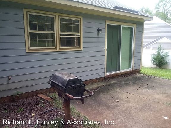 2nd image of 5526 Carlingford Ct
