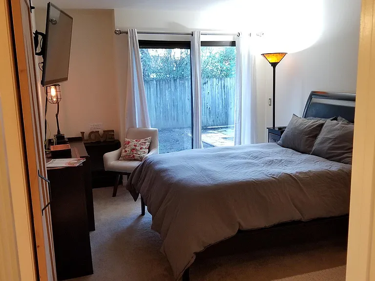 779 S Freeway Dr — Photo 4